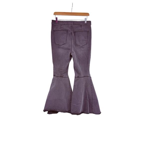 FREE PEOPLE 30x29.5 Just Float On Flare Bell Bottom Jeans in Washed Black gray - Picture 3 of 8